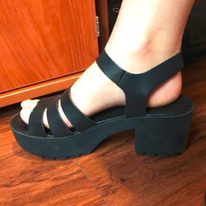 Chunky Y2k Forever 21 Platform Heels